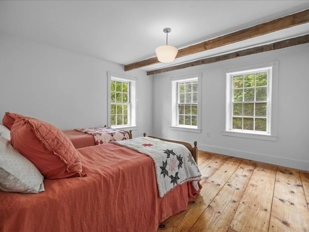 Photo of 131 Cedar St