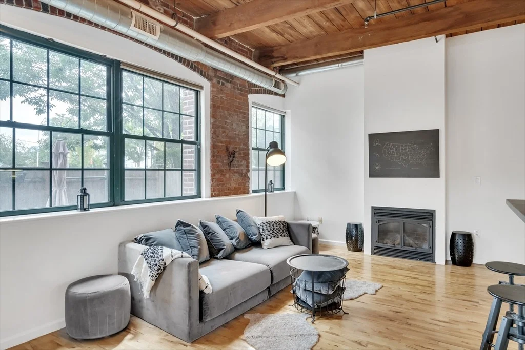 Photo of Unit 106 at 210 Broadway