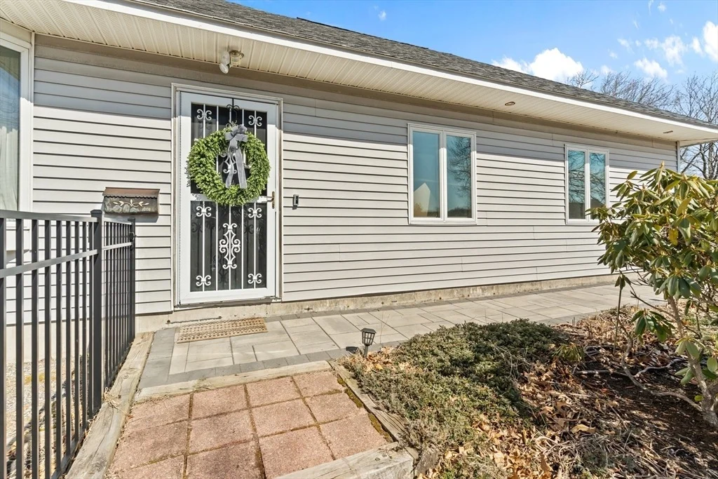 Photo of 43 Staaf Rd