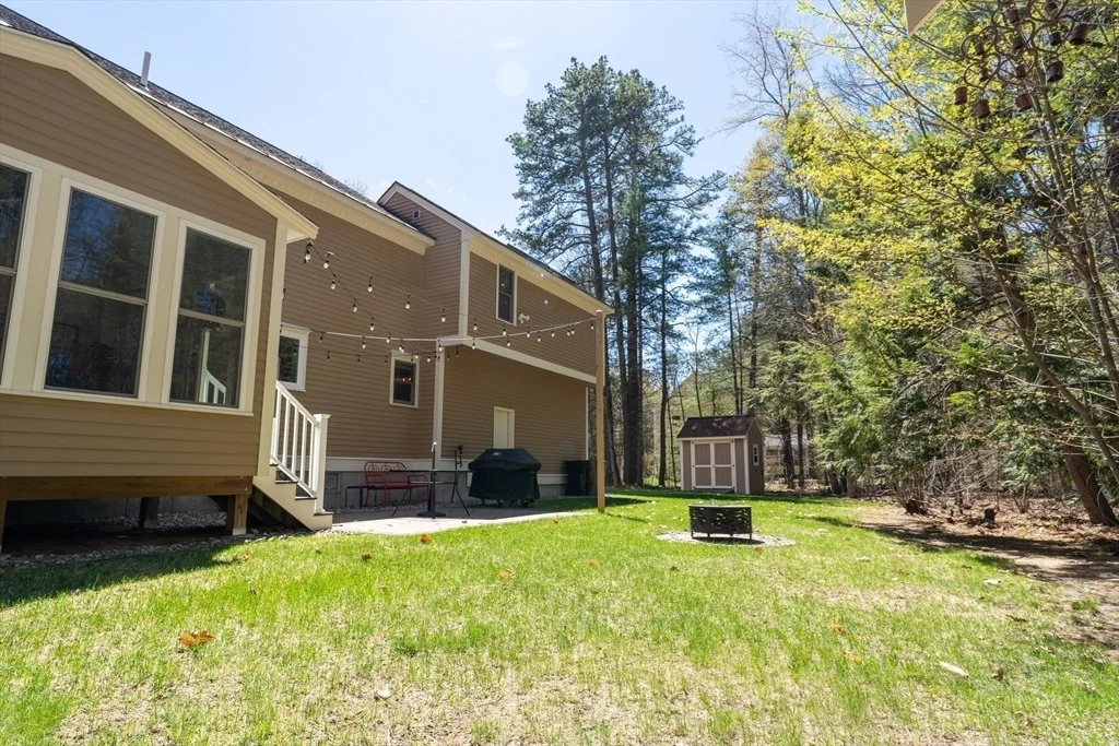 Photo of 20 Squannacook Dr