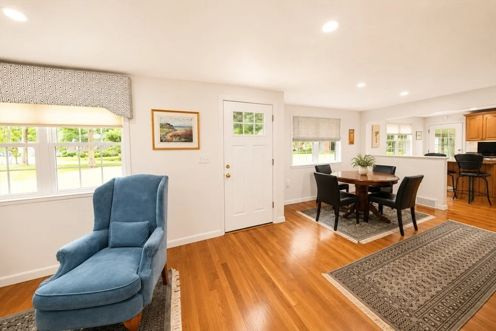 Photo of 33 Edgewood Rd