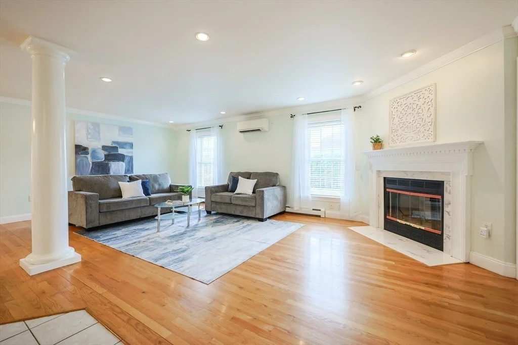 Photo of 349 County St