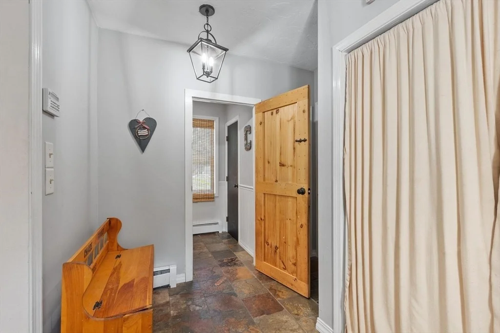 Photo of 189 Beaman Rd