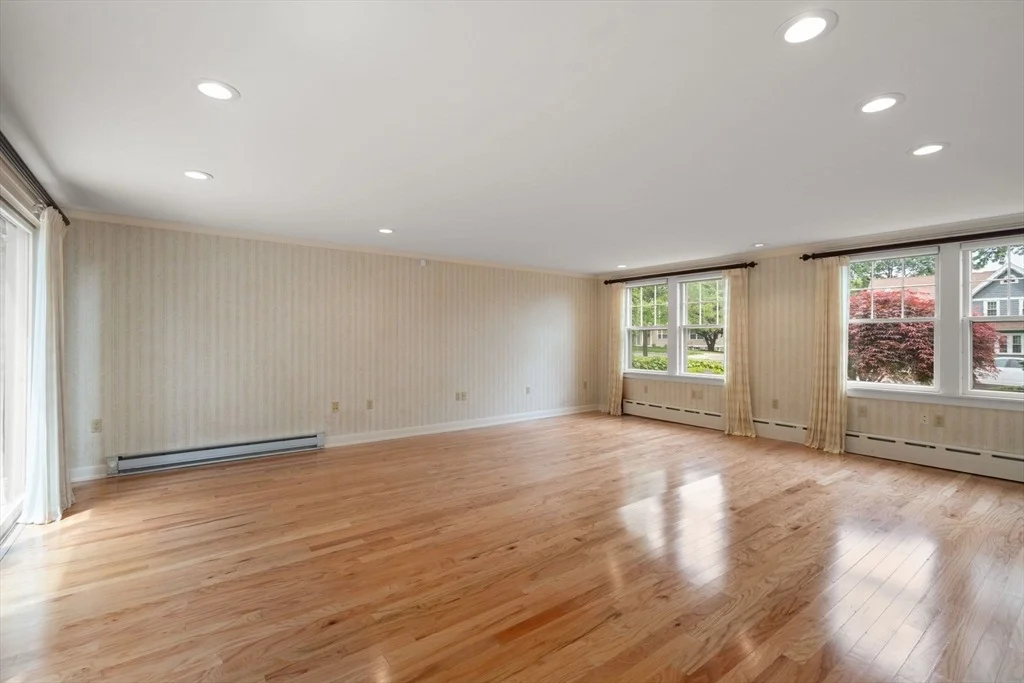 Photo of 11 Hancock Hill Dr