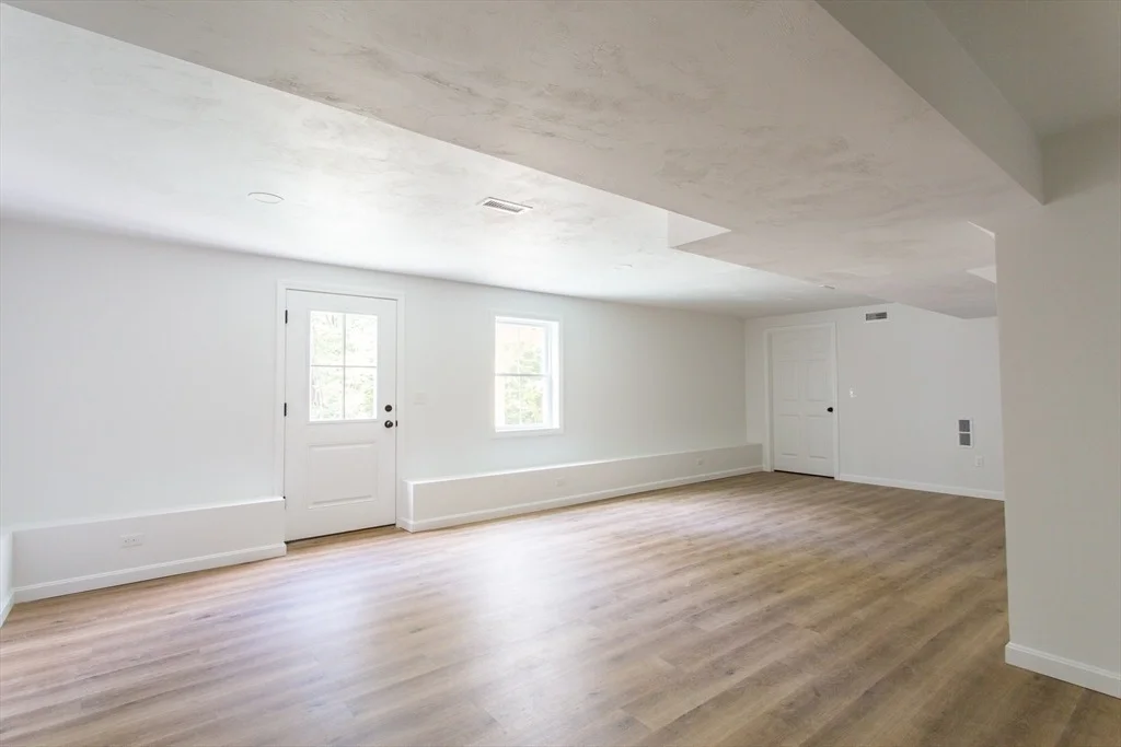 Photo of 455 Cronin Rd