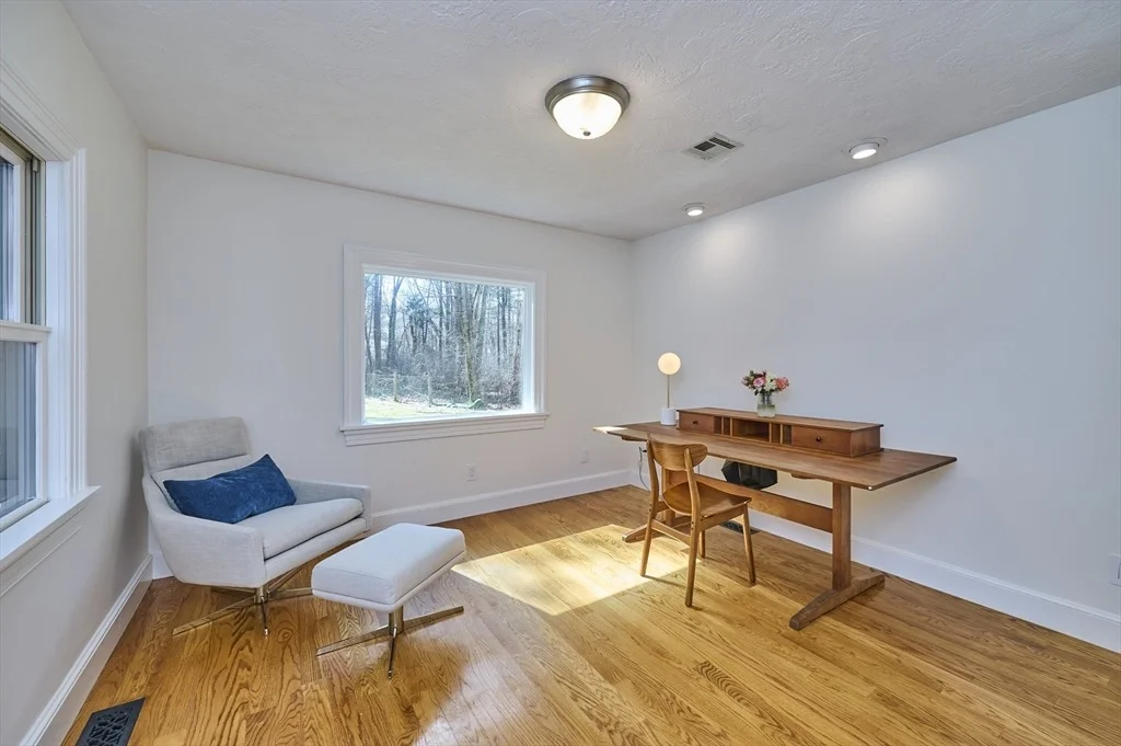 Photo of 42 Troutbrook Road
