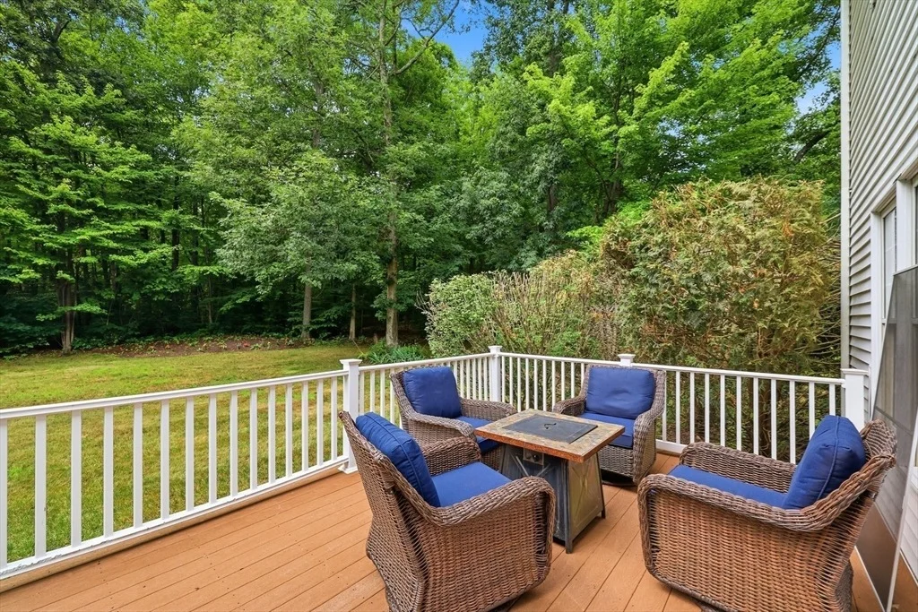 Photo of 8 Wintergreen Cir