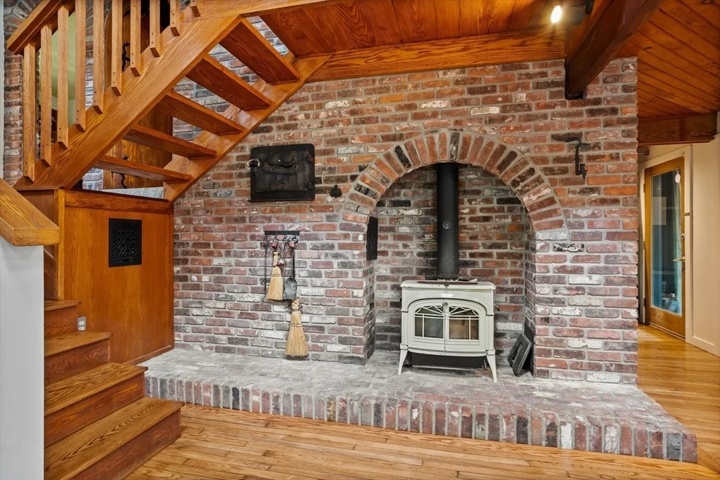 Photo of 109 Pond St