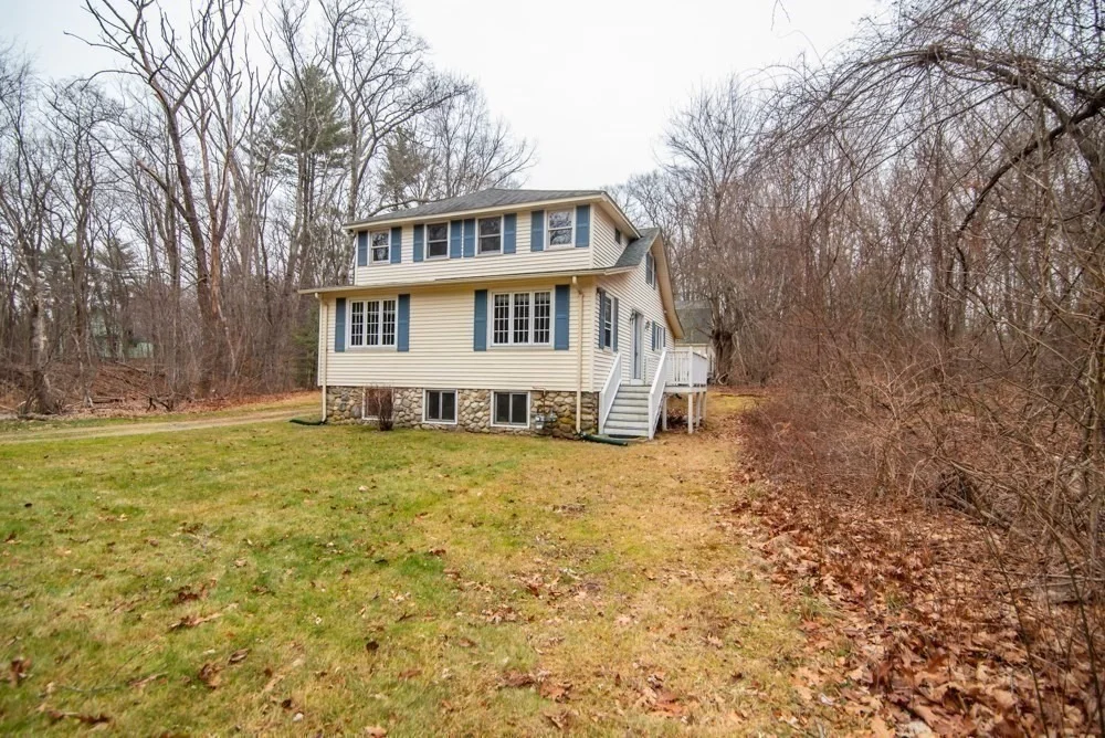 Photo of 449 Amesbury Rd