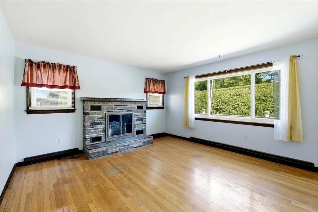 Photo of 265 State St