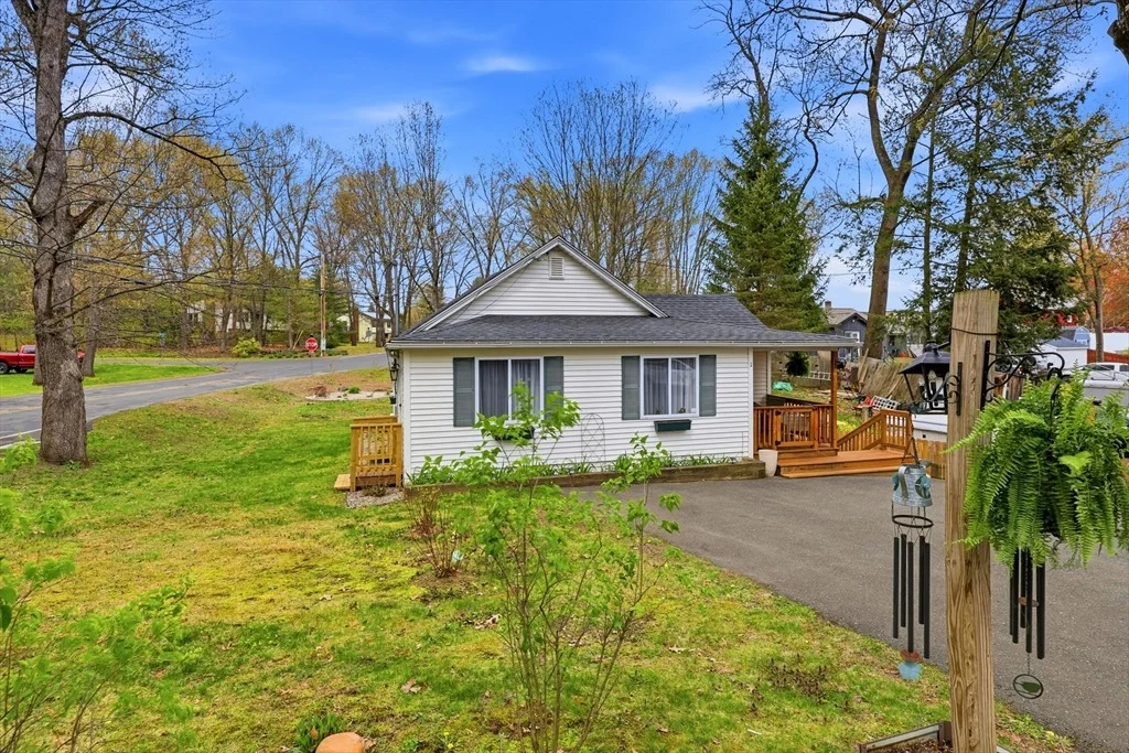 Photo of 1 Echo Rd