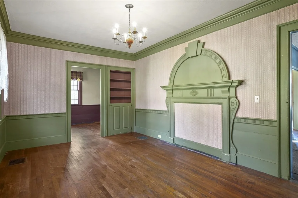 Photo of 216 Brookfield Rd
