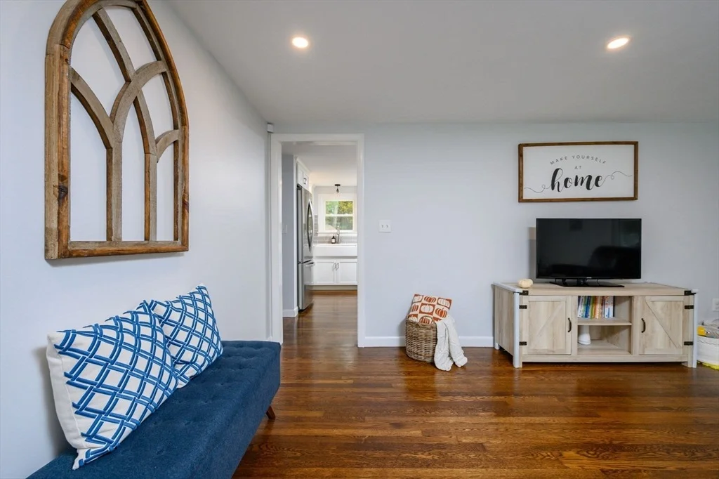 Photo of 27 Chestnut Rd