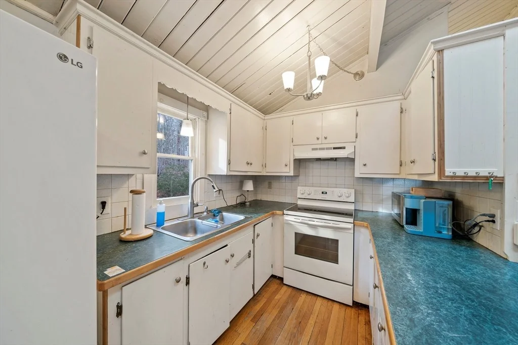 Photo of 26 Shore Dr
