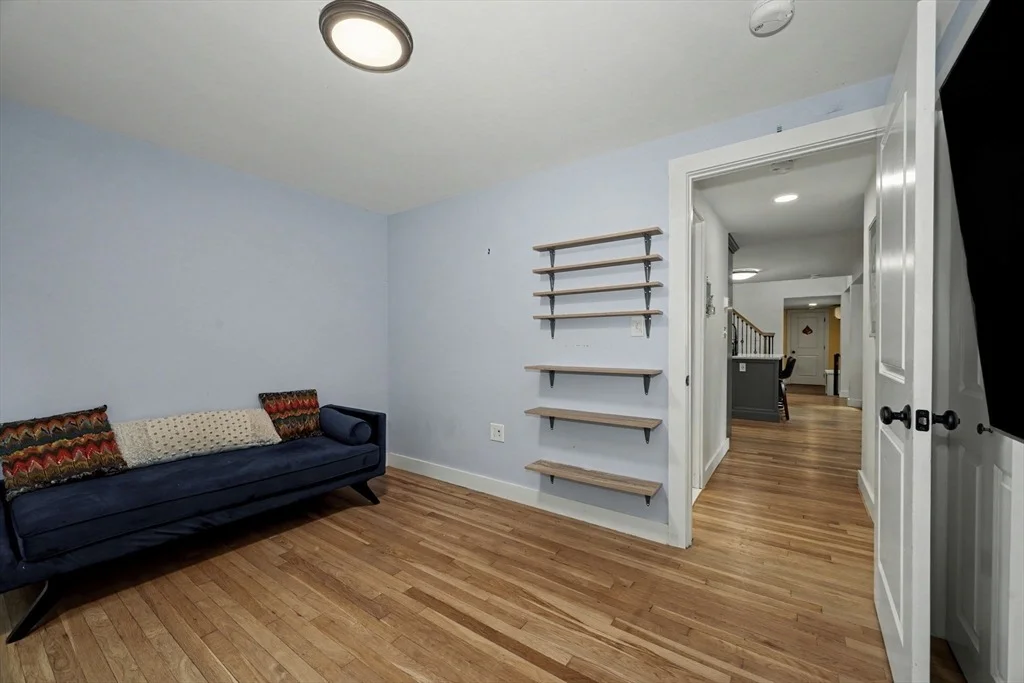 Photo of 4 New St