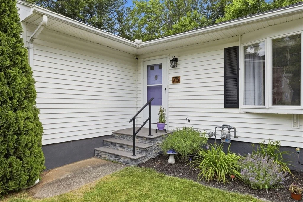 Photo of 75 Adrian Ave