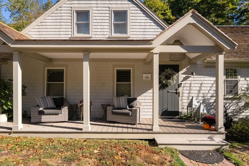 Photo of 552 Forest Street