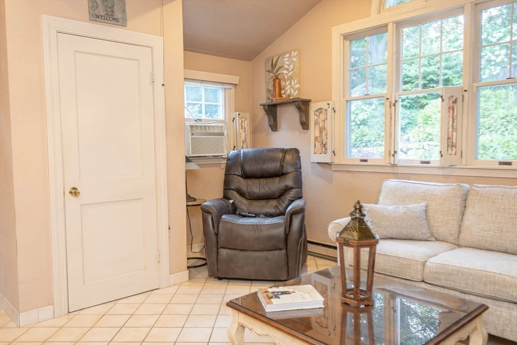 Photo of 204 Beech Ave