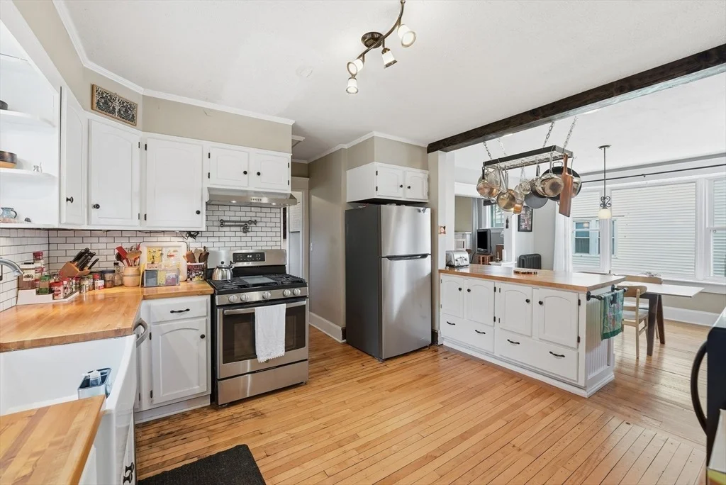 Photo of 24 Thomas Ave
