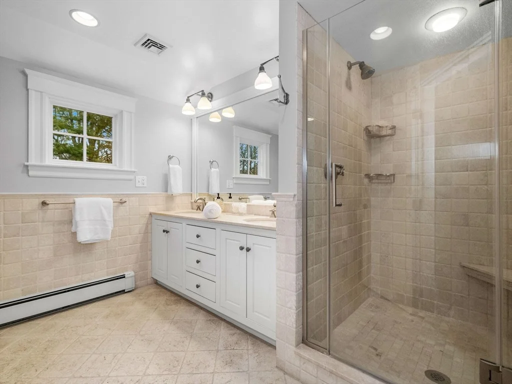 Photo of 4 Arden Road
