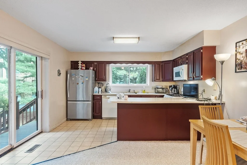 Photo of Unit 102 at 102 Captain Eames Cir