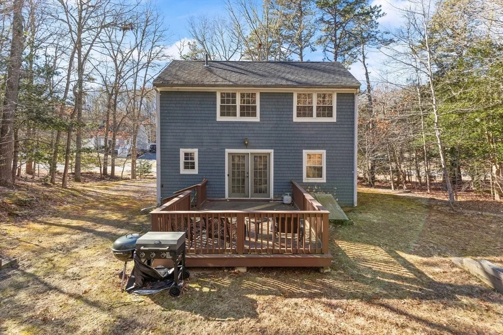 Photo of 73 Deerfield Rd