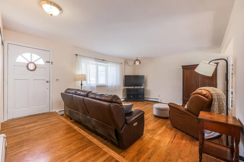 Photo of 44 Temi Rd