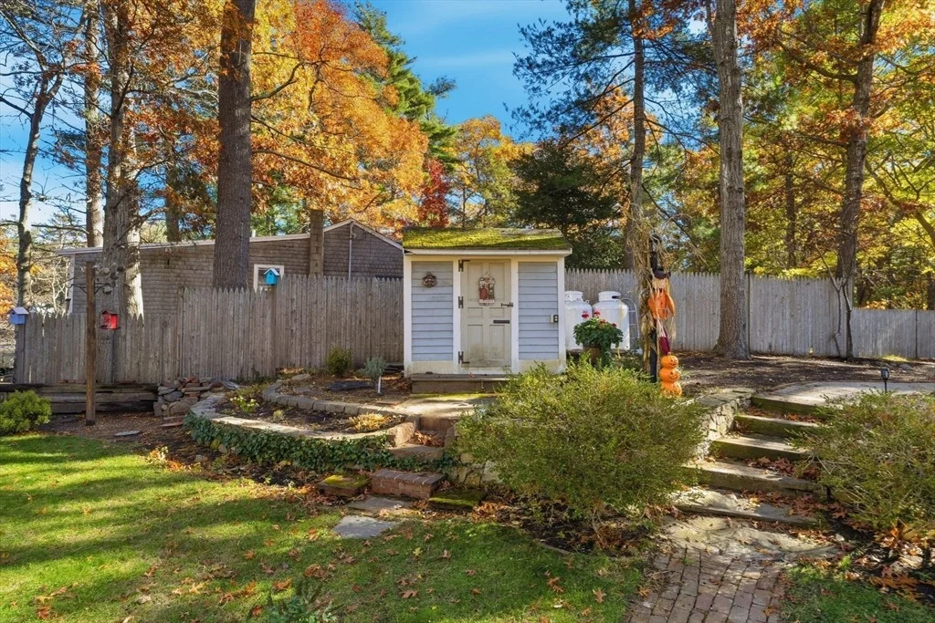 Photo of 44 Oak Pl