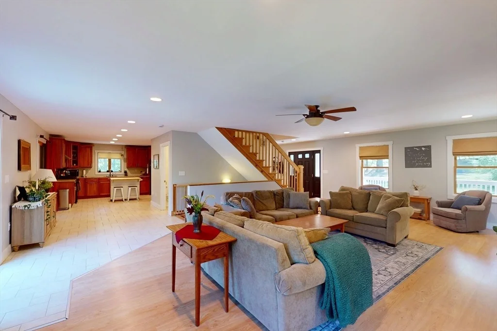 Photo of 97 Cave Hill Rd