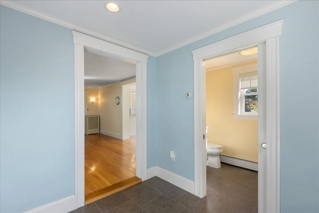 Photo of 2 Houston Avenue
