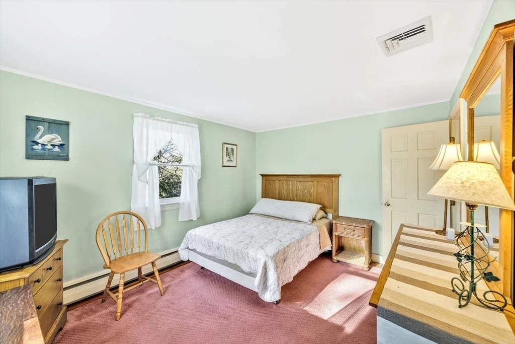 Photo of 48 Maple St