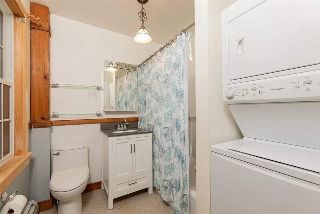 Photo of 25 Summer St