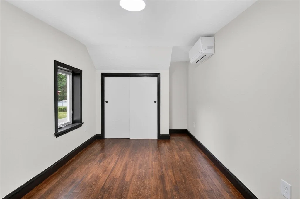Photo of 80 Brigham Ave