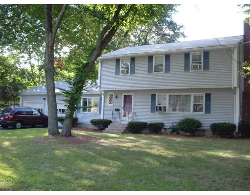 Photo of 15 Sun Valley Dr