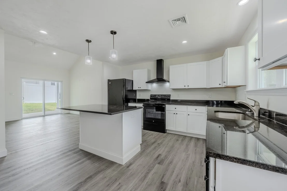 Photo of 109 Navy Yard Rd