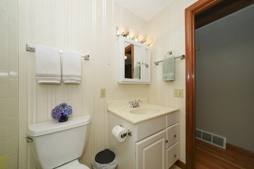 Photo of 247 Great Pines Dr