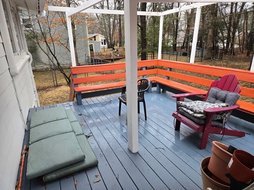 Photo of 48 Spring Ln