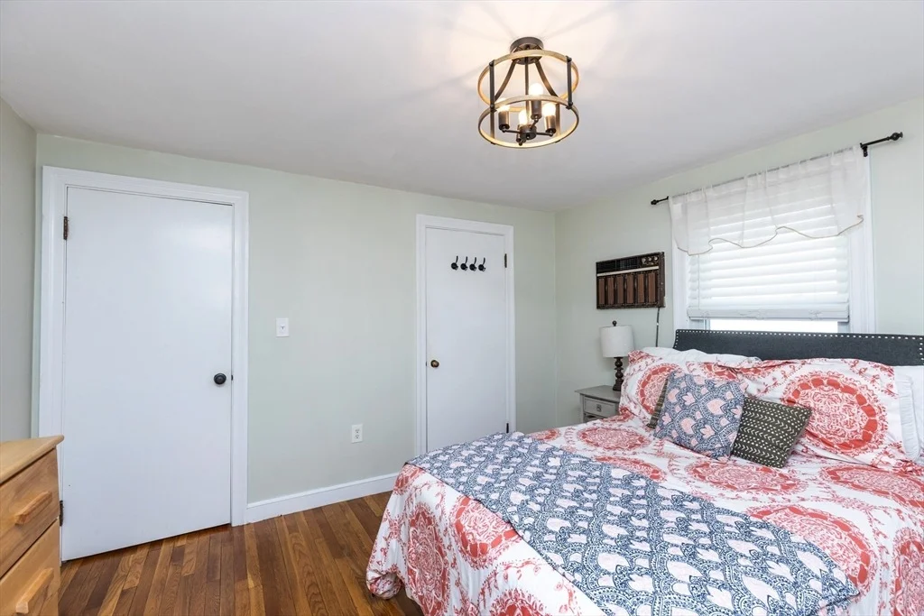 Photo of 7 Linden Rd