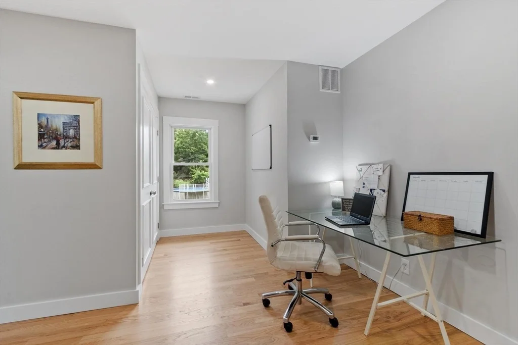 Photo of 317 Middlesex St