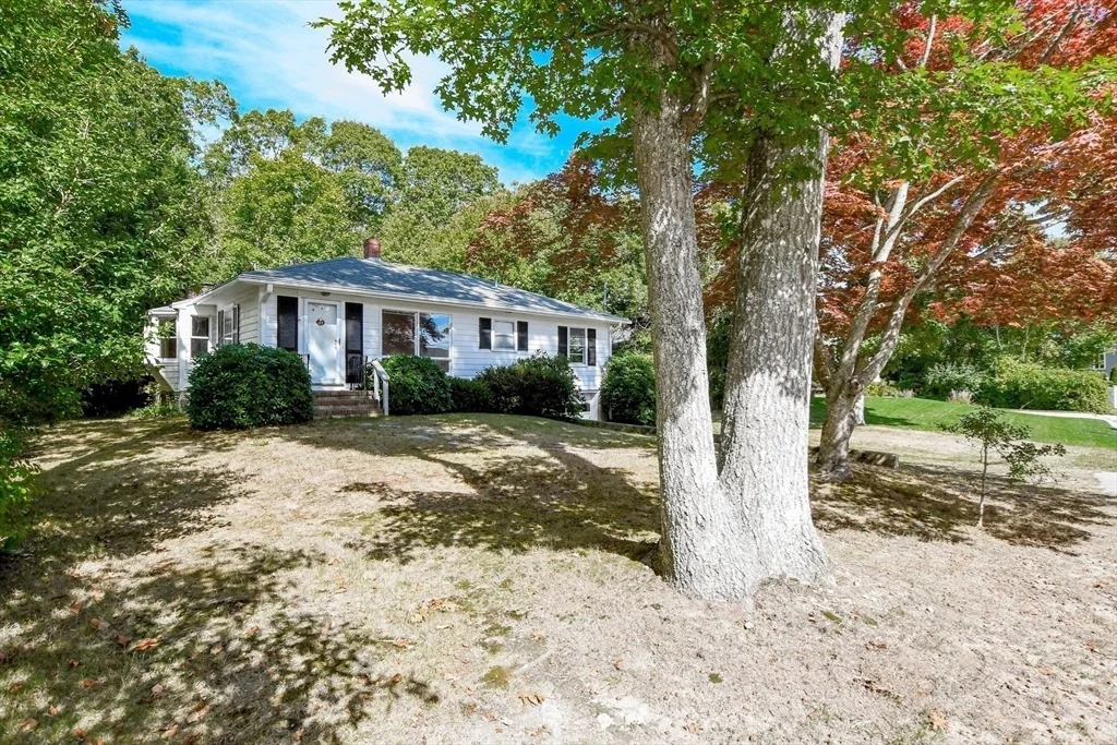Photo of 27 Beach Street