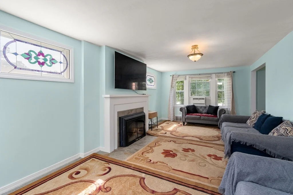 Photo of 423 Tiffany St