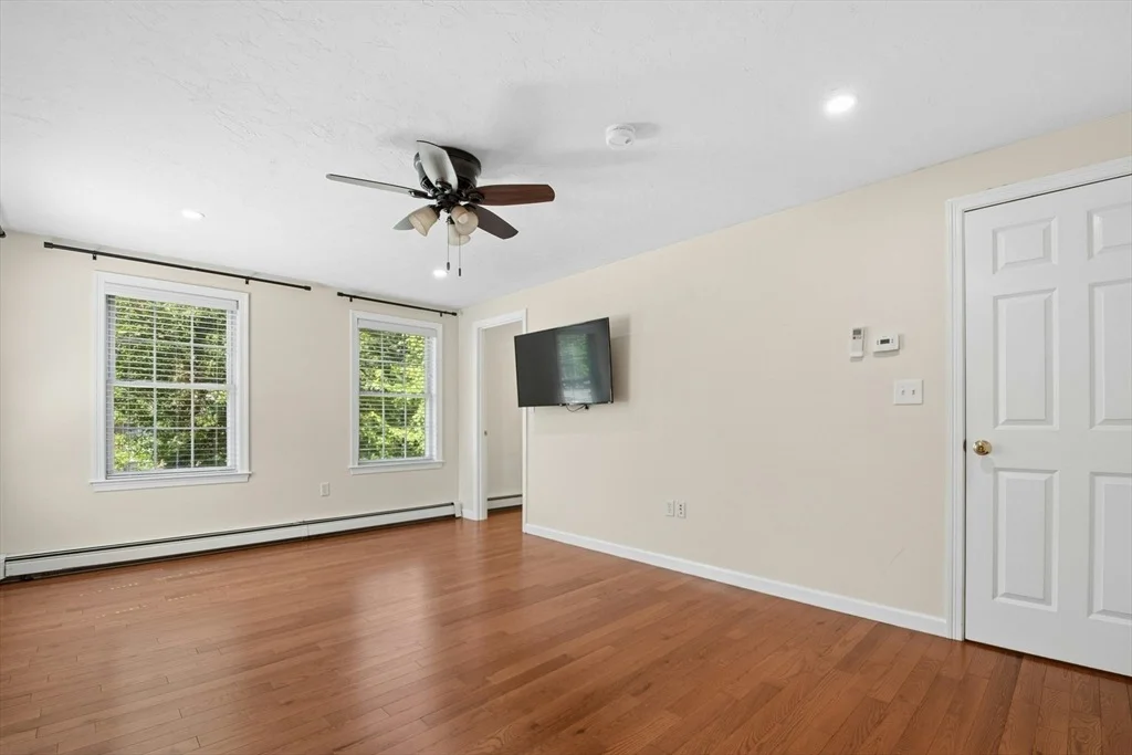 Photo of 37 Mark Dr