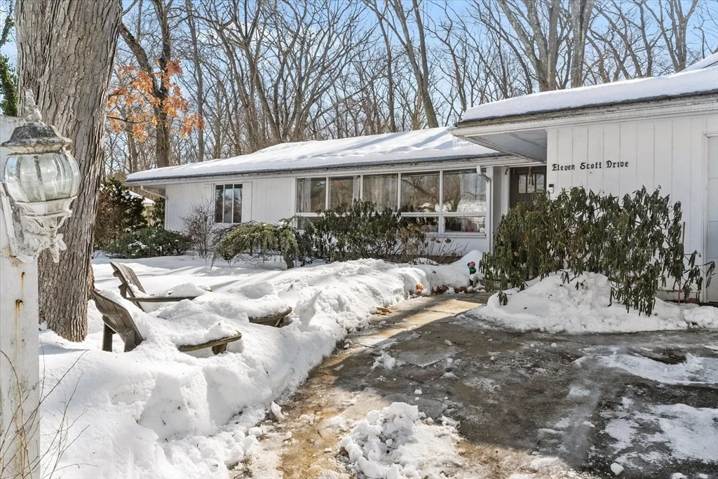 Photo of 11 Scott Dr