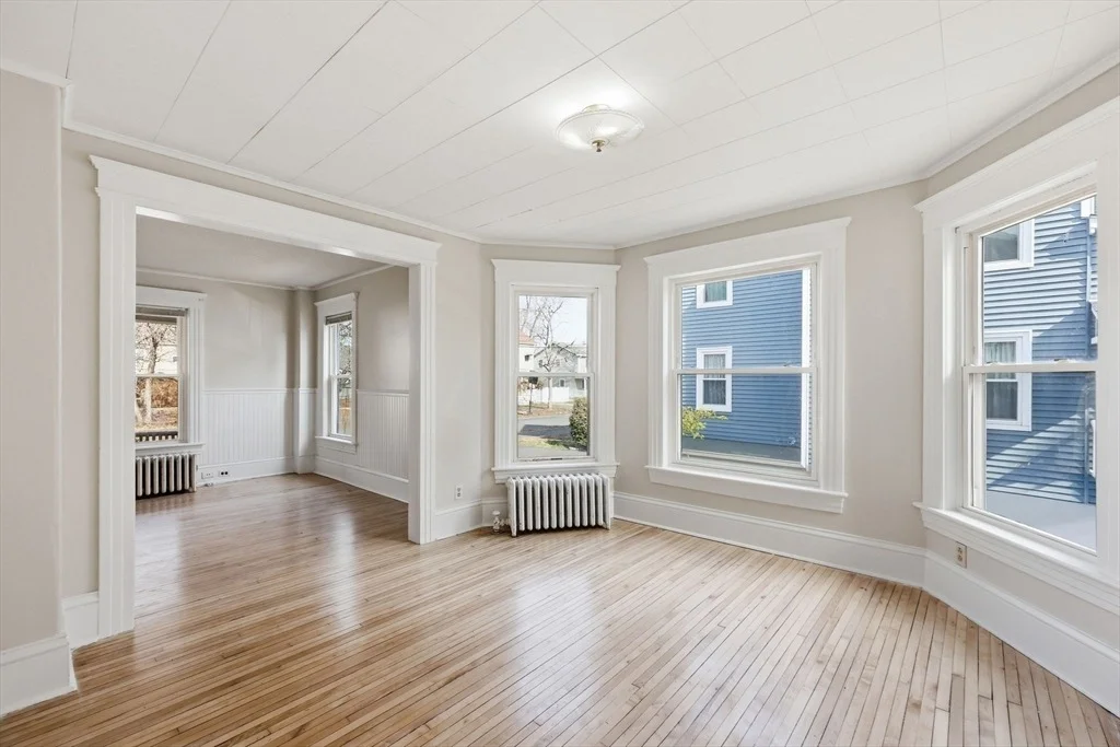 Photo of 32 Allen Ave