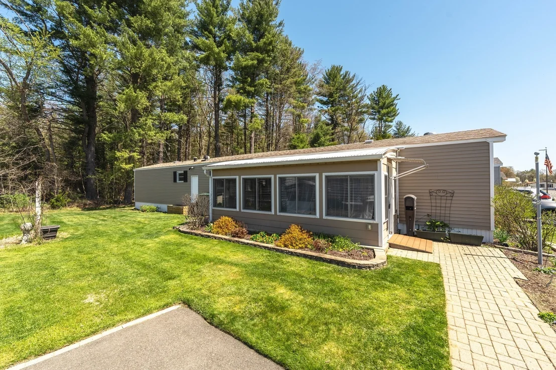 Photo of 50 Warfield