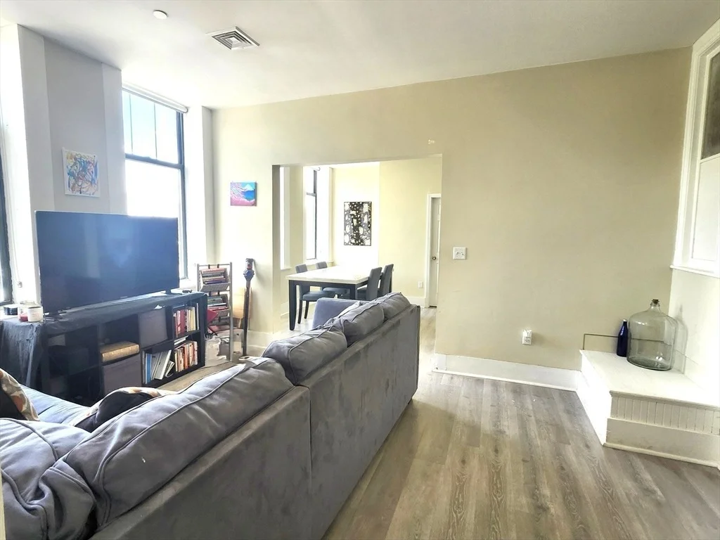 Photo of Unit 21 at 202 Broadway