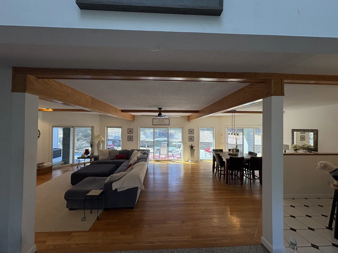 Photo of 321 Westerly Cr.