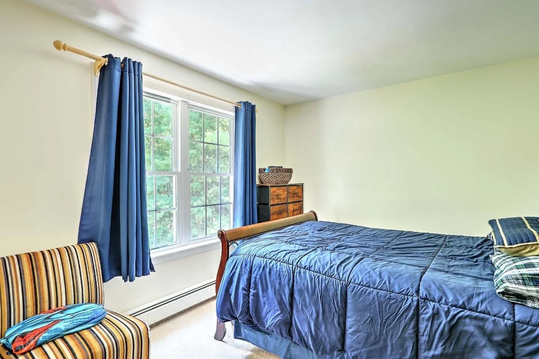 Photo of 30 Pine Warbler Way