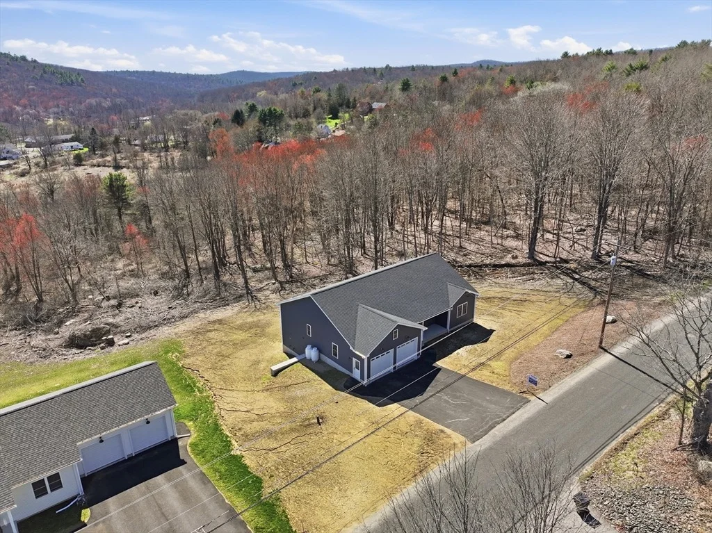 Photo of 95 Town Farm Road