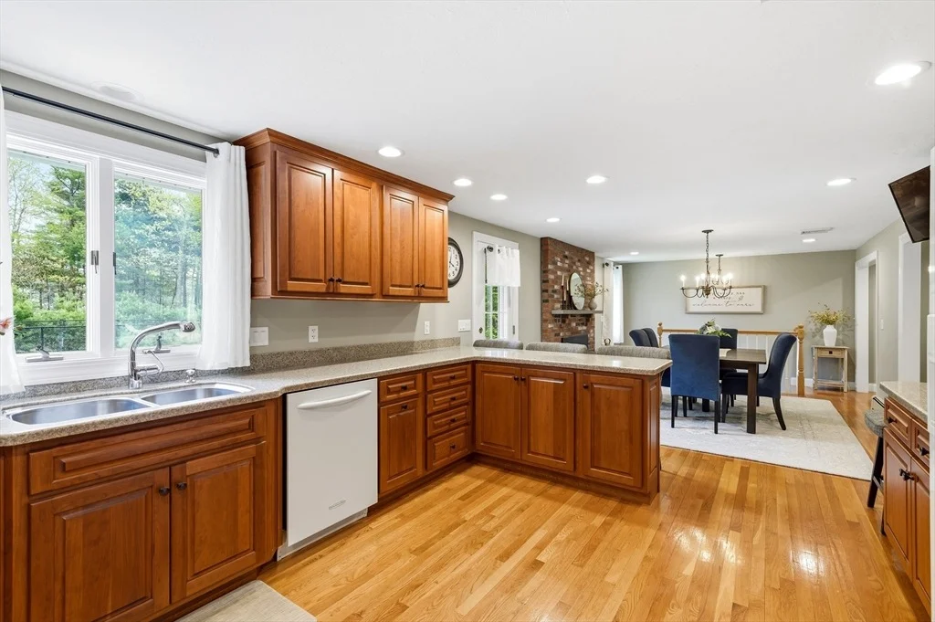 Photo of 864 Locust St